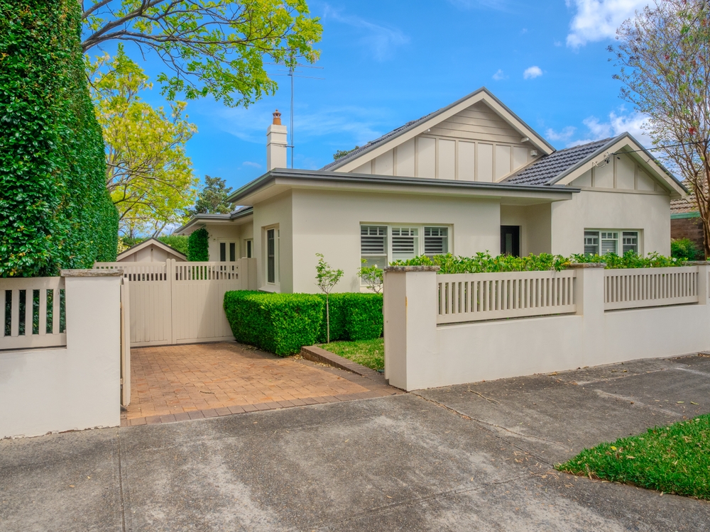 Heritage home restoration painting